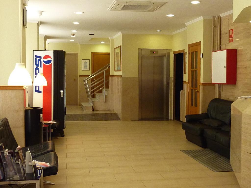 Hotel Comercio *