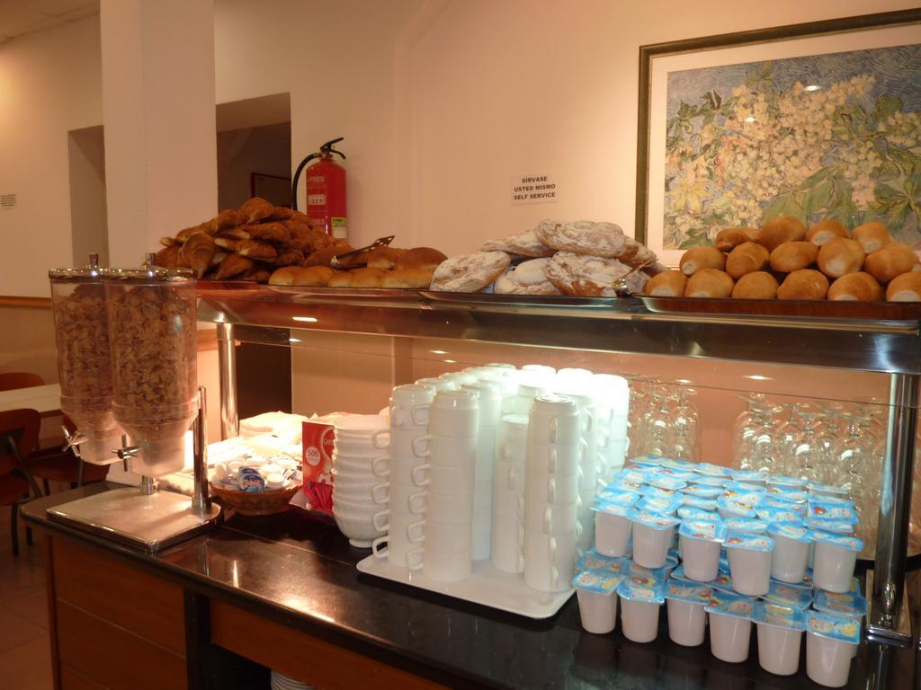 Hotel Comercio